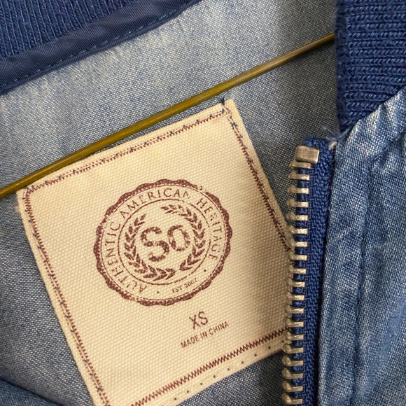 Women’s jacket - Picture 2 of 2